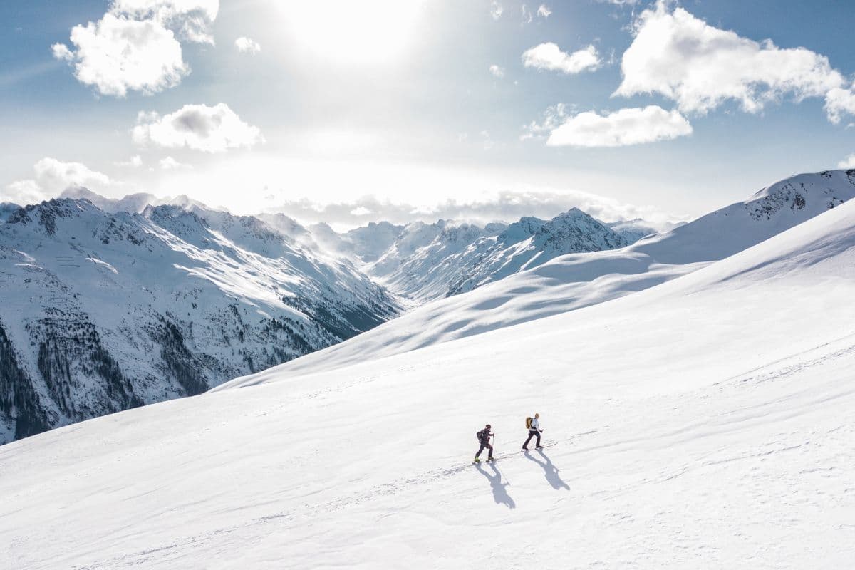 Alpinisme écologique : comment voyager en montagne sans nuire à la nature